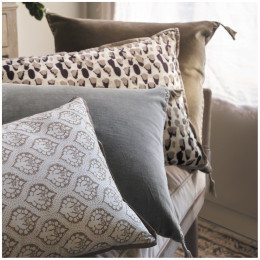 Grey MATTEO cushion