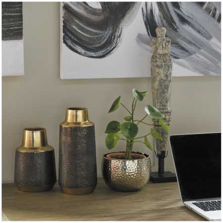 %shop-name%%separator%%product-name%%brand%%category%