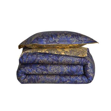 INTERIEUR-DECORATION|Drap ELIXIR INDIGOBLANC DES VOSGESDrap platDrap ELIXIR INDIGO Drap 180/290 cm en satin 100% coton peigné longues fibres 120 fils/cm² .&nbsp; Notre parure ELIXIR indigo ornée de fleurs stylisées nous plonge dans un univers tout aussi élégant que mystérieux.&nbsp; Ces couleurs riches et vibrantes apportent une touche de chaleur et de sophistication à votre intérieur. Finitions : Volant piqué et un biais replié en satin doré posé sur l'ourlet Matière : Fabriquée sur une toile de satin de coton ultradoux au tissage extrêmement fin et serré de 120 fils/cm²