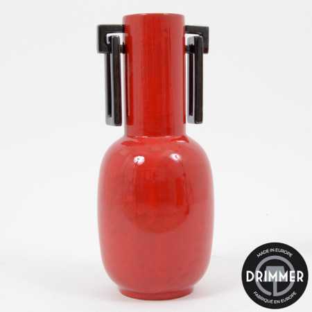 INTERIEUR-DECORATION|SIGNATURE vase rouge 47cmDRIMMERVasesSIGNATURE vase rouge 47cm Vase SIGNATURE rouge 47 cm, vase décoratif design au style contemporain et élégant. Cette pièce de décoration haut de gamme apporte une touche de caractère et de modernité à votre intérieur. Idéal pour sublimer un salon, une entrée ou une table, ce grand vase rouge s’intègre parfaitement dans une décoration chic, moderne ou artistique.