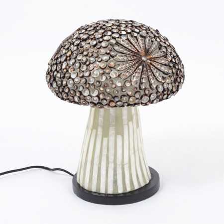 INTERIEUR-DECORATION|HIMELINE lampe champignonDRIMMERLampesHIMELINE lampe champignon&nbsp; Lampe Himeline Drimmer&nbsp; sublimez votre intérieur avec ce luminaire décoratif au design contemporain et raffiné. Elle diffuse une lumière douce et chaleureuse, idéale pour créer une ambiance élégante dans un salon, une chambre ou un espace de vie moderne. Parfaite pour une décoration chic et tendance.