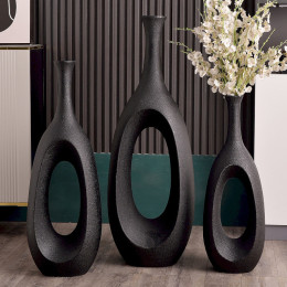 OCELLA Black Oval Vase