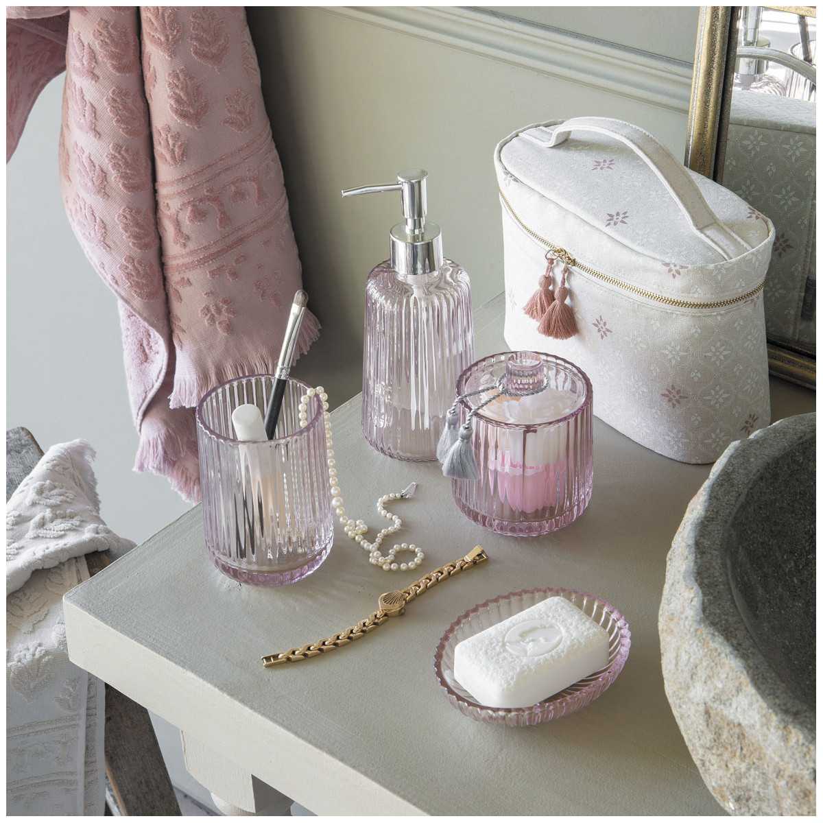 %shop-name%%separator%%category-name%